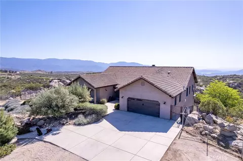 42955 Irons Rd, Aguanga, CA 92536