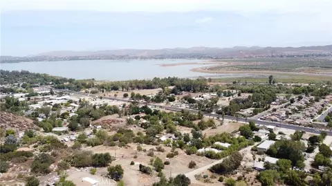 33165 Ginger Ln, Lake Elsinore, CA 92530