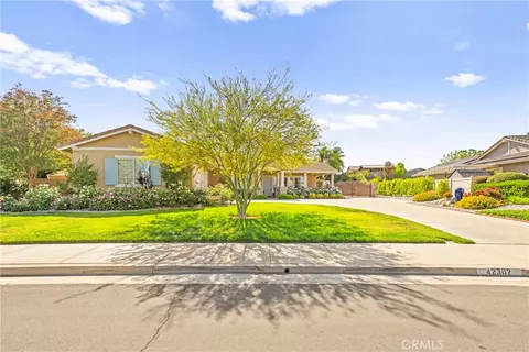 42302 Oregon Trl, Murrieta, CA 92562