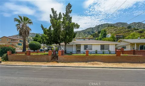 15195 Kingsway Dr, Lake Elsinore, CA 92530