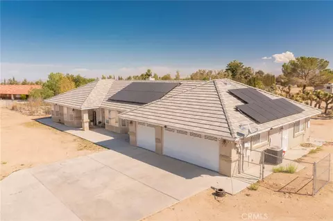 Exterior - 9925 Sierra Vista Rd, Phelan, CA 92371 photo 4 of 5