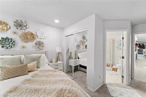 Bedroom - 9925 Sierra Vista Rd, Phelan, CA 92371 photo 2 of 4