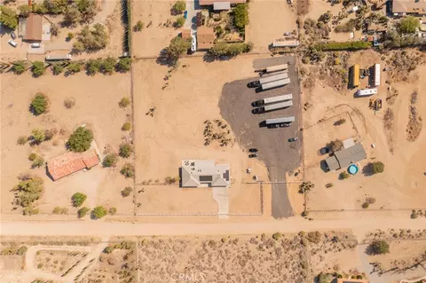 View/Area - 9925 Sierra Vista Rd, Phelan, CA 92371 photo 8 of 9