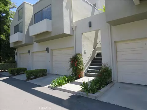 5744 E Creekside Ave #10, Orange, CA 92869