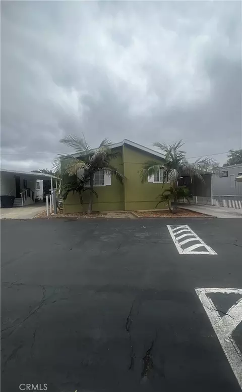 351 E Bradley Ave #8, El Cajon, CA 92021 photo 2