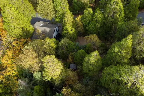 Exterior - 814 Glen View Ln, Twin Peaks, CA 92391 photo 11 of 13