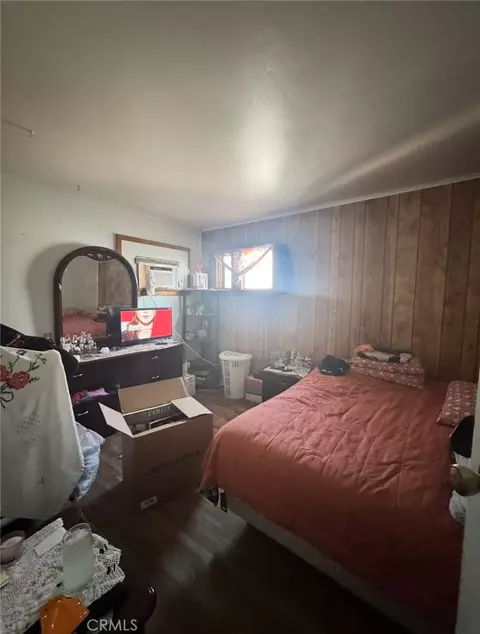 Bedroom - 9167 Citrus Ave, Fontana, CA 92335 photo 2 of 3