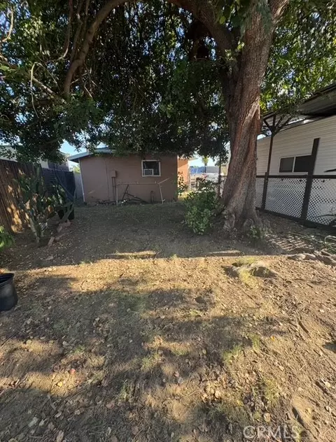 Exterior - 9167 Citrus Ave, Fontana, CA 92335 photo 7 of 8