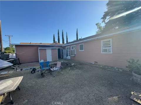 Exterior - 9167 Citrus Ave, Fontana, CA 92335 photo 5 of 8