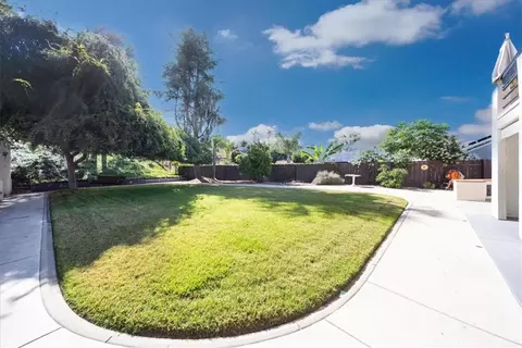 Exterior - 5963 Rio Valle Dr, Bonsall, CA 92003 photo 4 of 13