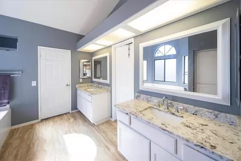 Bath - 5963 Rio Valle Dr, Bonsall, CA 92003 photo 2 of 4