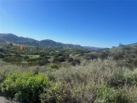 16 Pampas Rd, Temecula, CA 92590