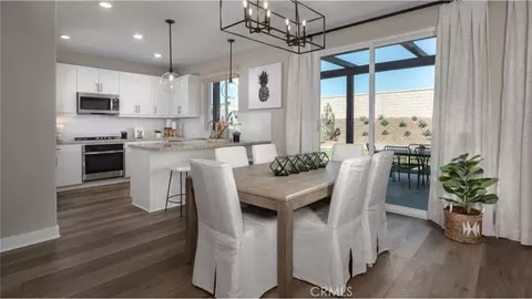 2669 Hannah Creek Ln, Rialto, CA 92377
