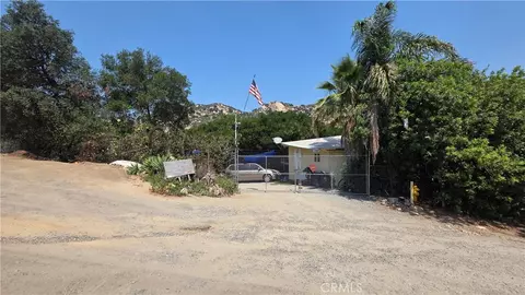 3027 Rainbow Valley Blvd, Fallbrook, CA 92028 photo 2