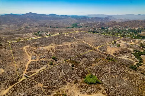 0 Herbert, Perris, CA 92570 photo 10
