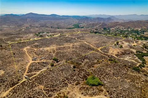 0 Herbert, Perris, CA 92570 photo 10
