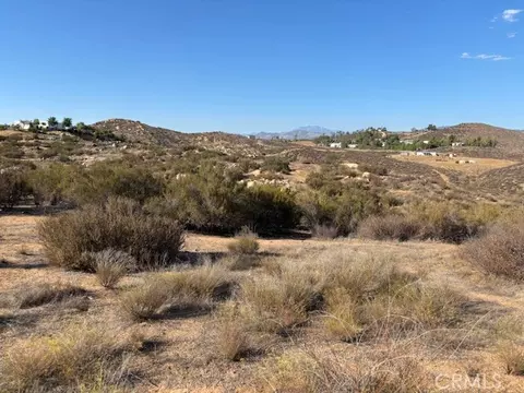 0 Arcola Rd, Hemet, CA 92544