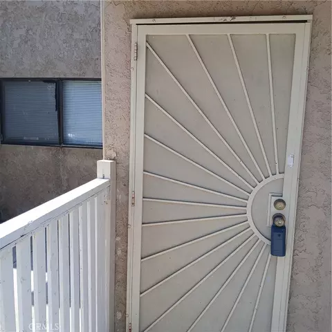 2449 W Acacia Ave, Hemet, CA 92545