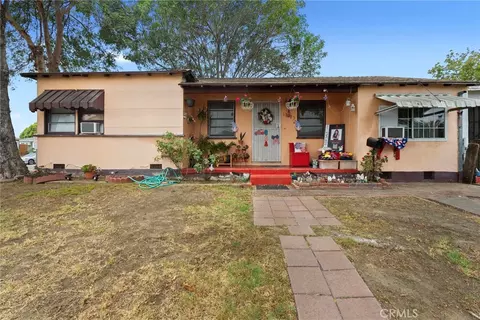 12323 Edgebrook Ave, Lynwood, CA 90262