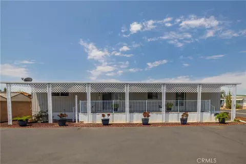 332 N Lyon #82, Hemet, CA 92543