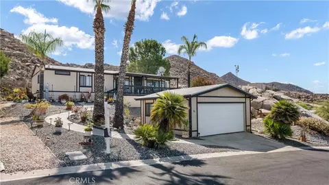 1536 S State St #233, Hemet, CA 92543