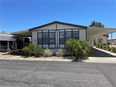 1300 W Menlo #92, Hemet, CA 92543