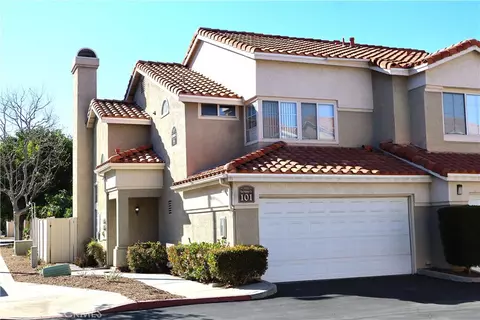 1121 San Marino Ct #101, Corona, CA 92881