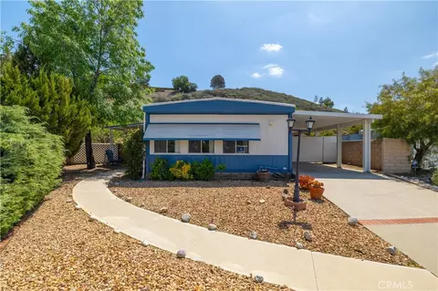 23463 Big Tee Dr, Canyon Lake, CA 92587