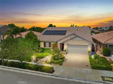 29548 Dry Creek Dr, Menifee, CA 92585