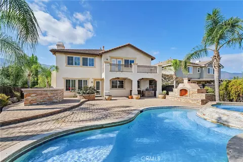 25198 Forest St, Corona, CA 92883