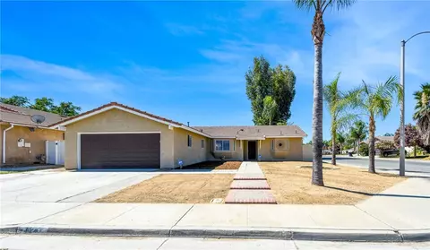 624 Kesha Ct, San Jacinto, CA 92583