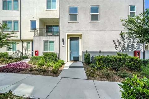 5481 Seacliff Pl #100, San Diego, CA 92154