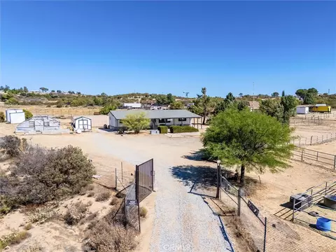 54197 Scouts Ln, Anza, CA 92539