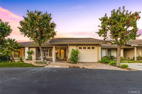 23462 Continental Way, Canyon Lake, CA 92587