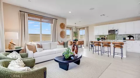 1142 Thunderchief Ln, Rialto, CA 92376