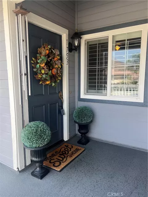 1753 Crystal Canyon Dr, Azusa, CA 91702
