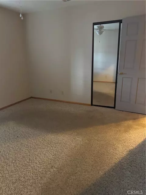 Bedroom - 18965 Siskiyou Rd, Apple Valley, CA 92307 photo 1 of 2