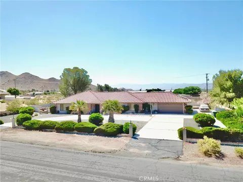 18965 Siskiyou Rd, Apple Valley, CA 92307