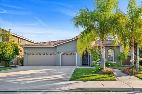 33593 Pebble Brook Cir, Temecula, CA 92592