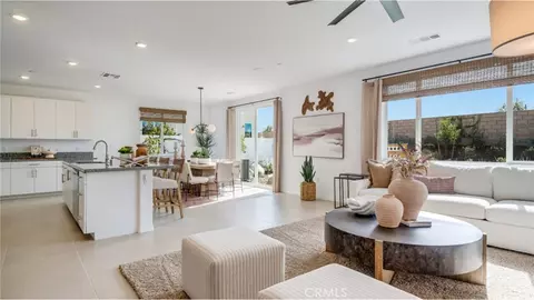 309 Creekhollow Pl, Perris, CA 92570