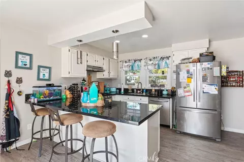 Kitchen - 38855 Howard Rd, Anza, CA 92539 photo 2 of 4