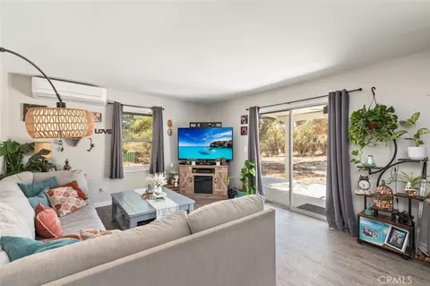 Living - 38855 Howard Rd, Anza, CA 92539 photo 2 of 3