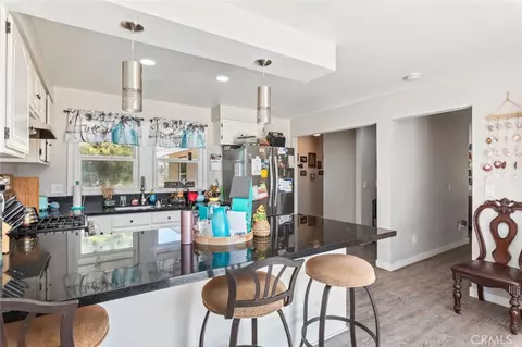 Kitchen - 38855 Howard Rd, Anza, CA 92539 photo 3 of 4
