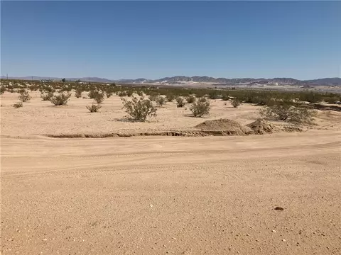 75 Meldora Ave, Twentynine Palms, CA 92277
