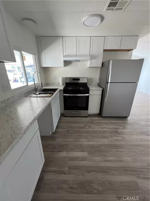 260 N Lyon Ave #141, Hemet, CA 92543