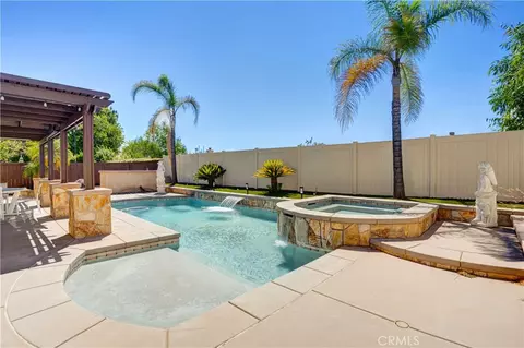 43041 Noble Ct, Temecula, CA 92592