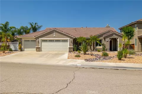 246 Berisso Ct, San Jacinto, CA 92582
