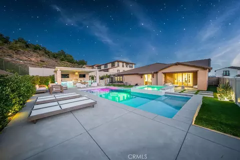 2428 Monroe Pl, Escondido, CA 92027