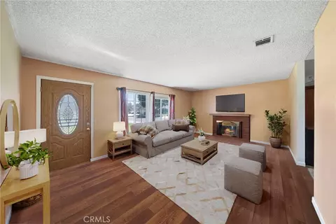 2858 S Peach Tree Pl, Ontario, CA 91761