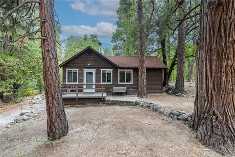 9165 Coffey Rd, Forest Falls, CA 92339